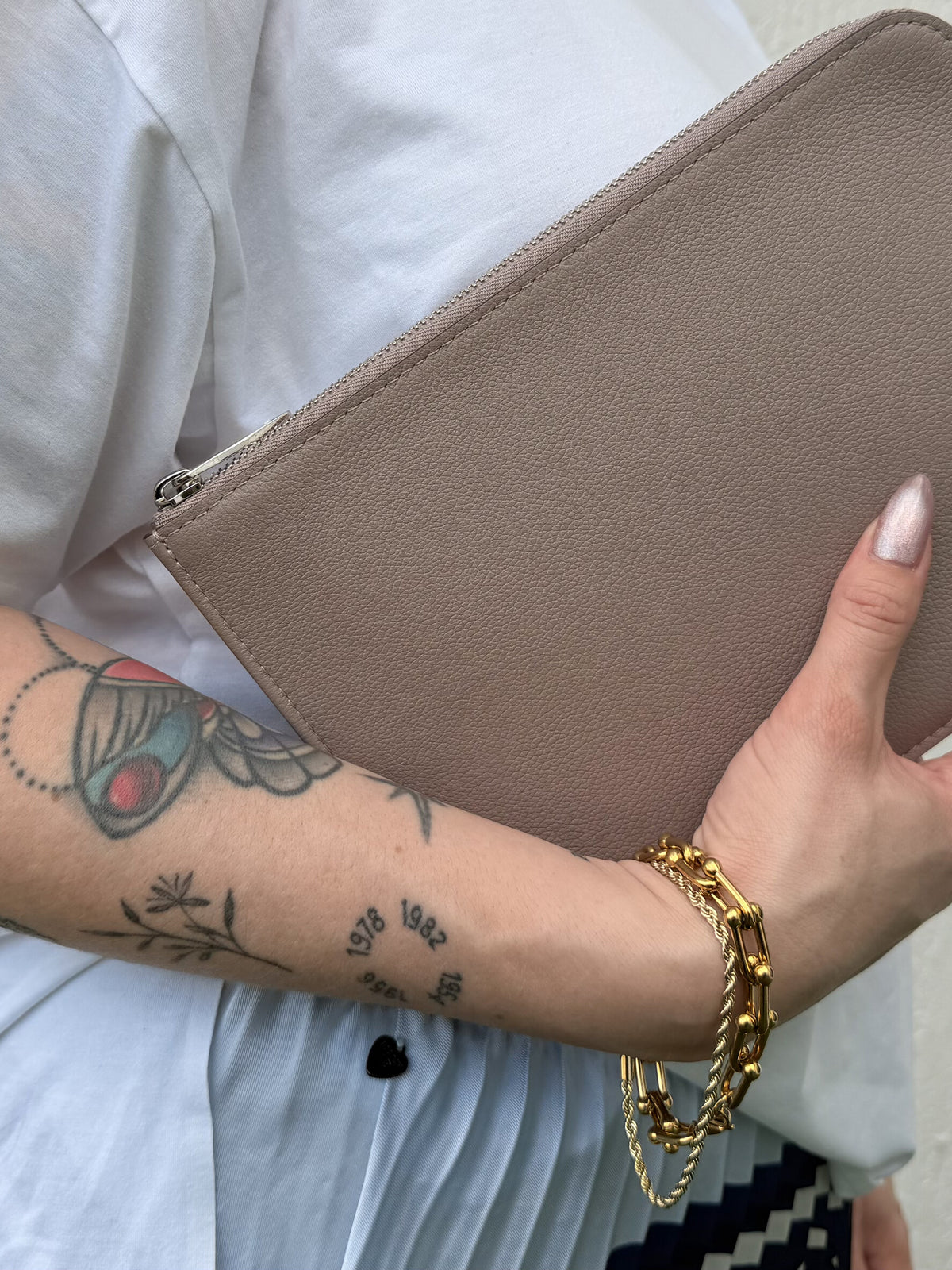 Louis Vuitton Pochette Jour PM Taupe Cuir Taurillon