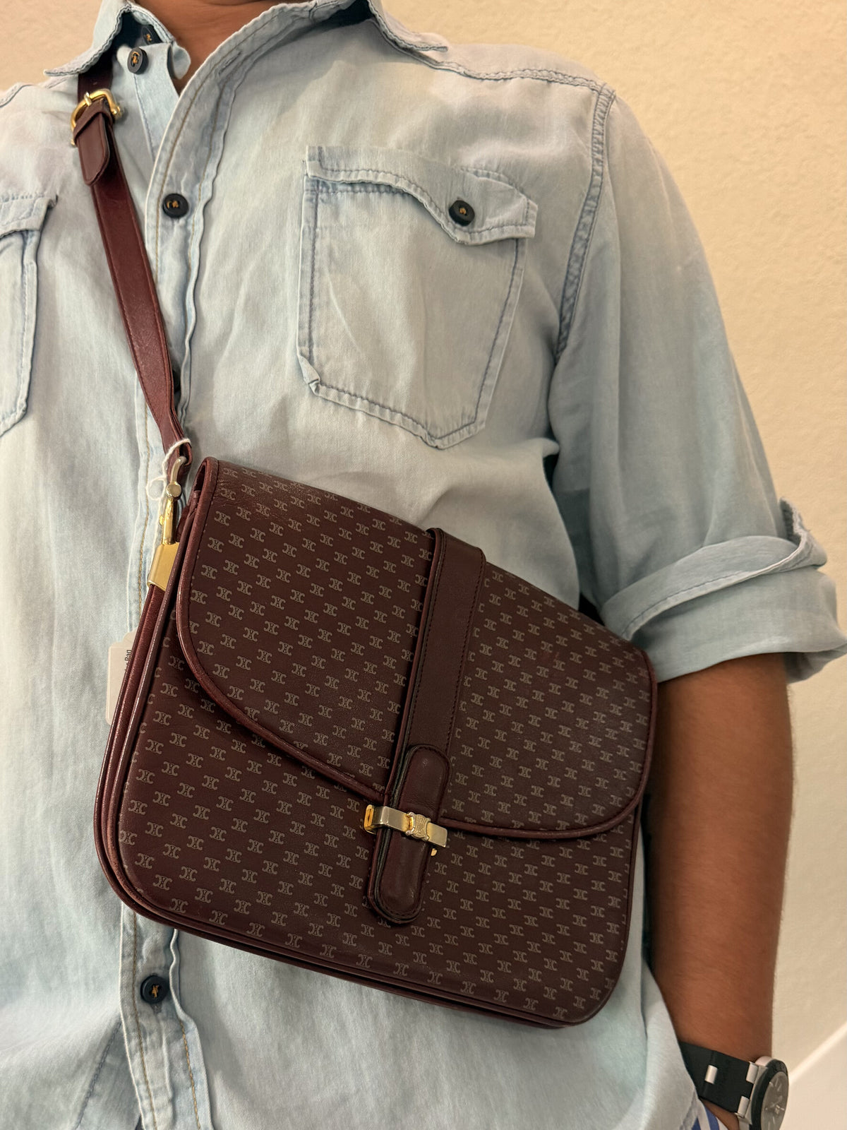 Celine Shoulder Bag Bordeaux Leather
