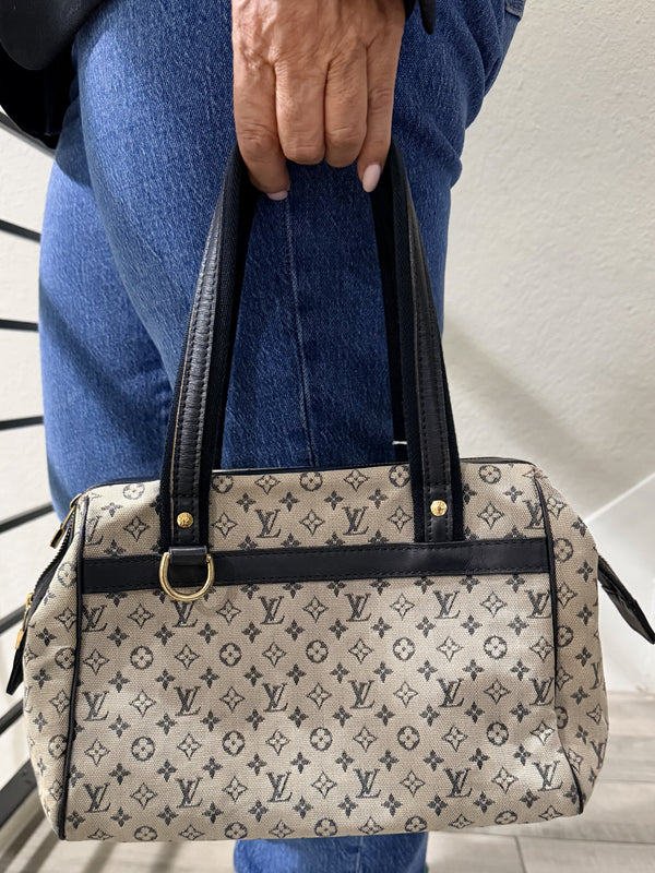 Louis Vuitton LV Hand Bag JosephinePM Monogram Mini Lin