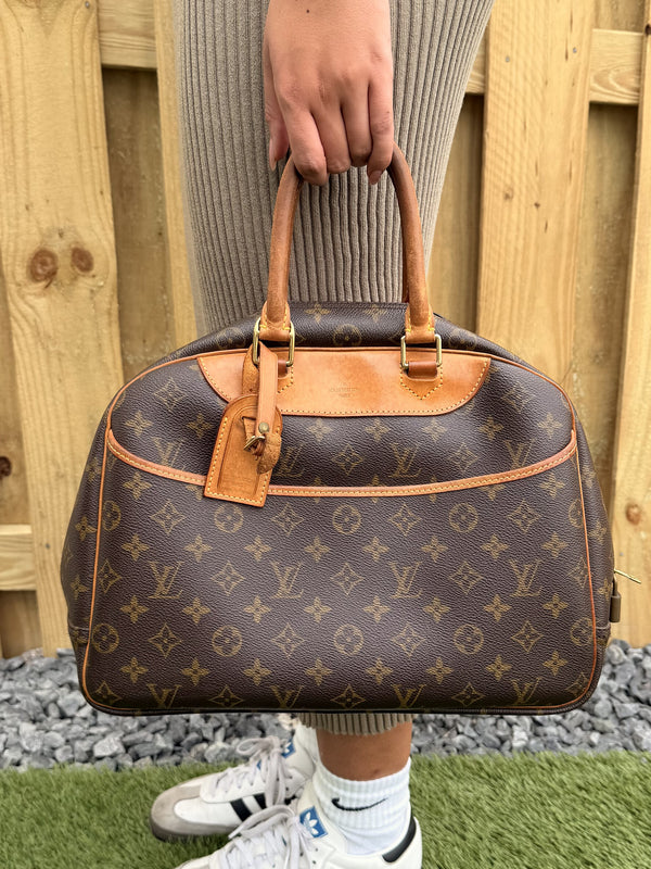 Louis Vuitton Deauville Bowling Handbag
