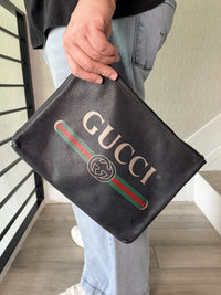 Gucci  Logo Sherry Line Leather Black Clutch Bag