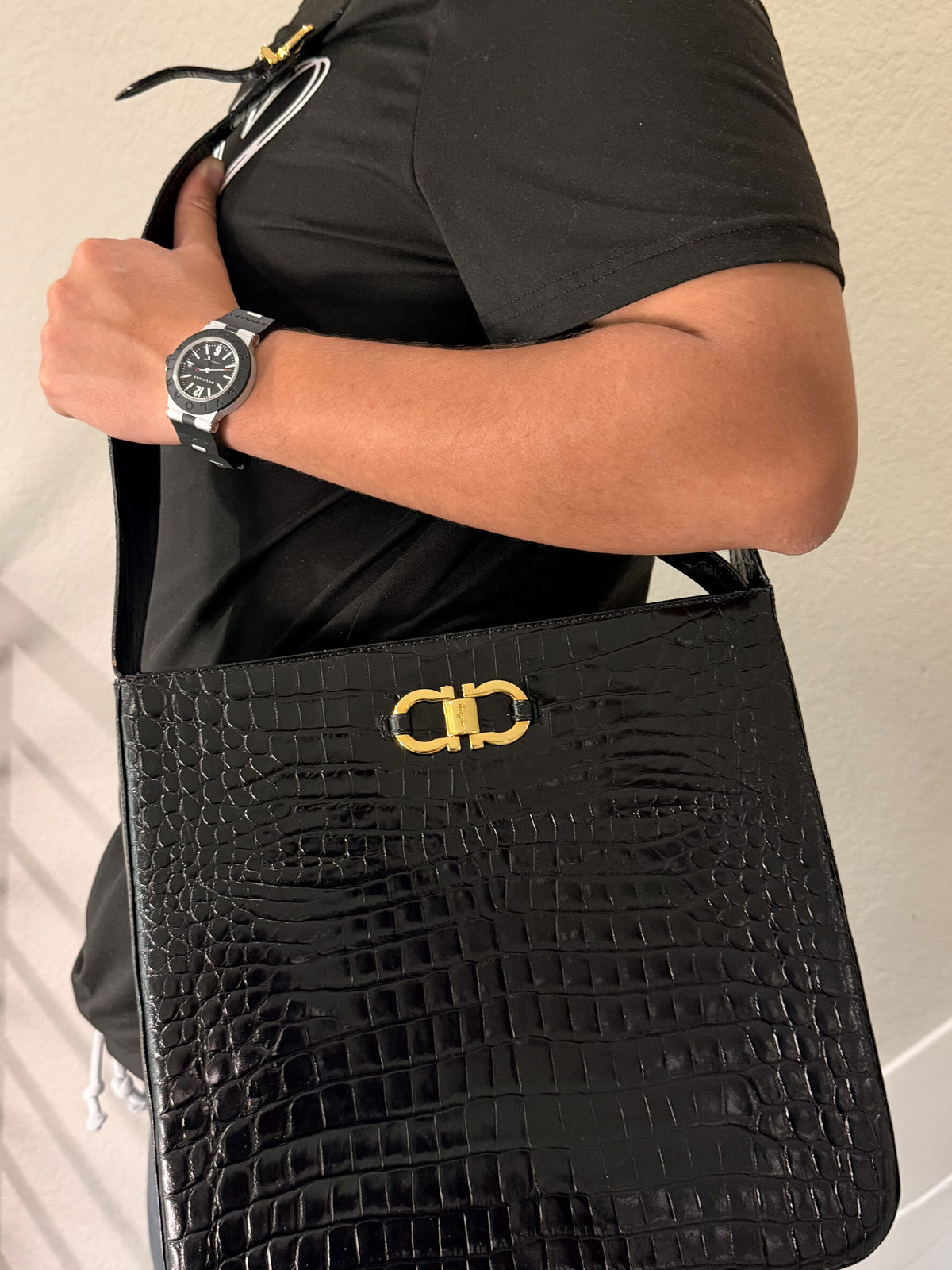 Ferragamo Shoulder Bag Black Leather.