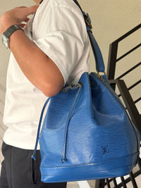 Louis Vuitton Shoulder Bag Noe Blue Epi